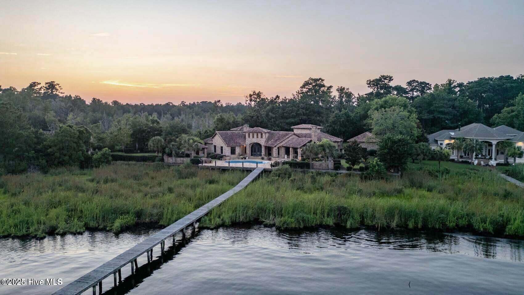 Homes for sale in New Bern, NC | 106 Allen Dr, New Bern, NC 28562 | MLS# 100507532