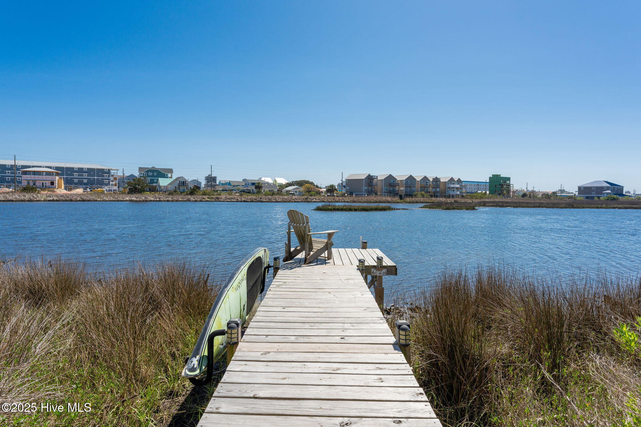 100488869 | Photo 42