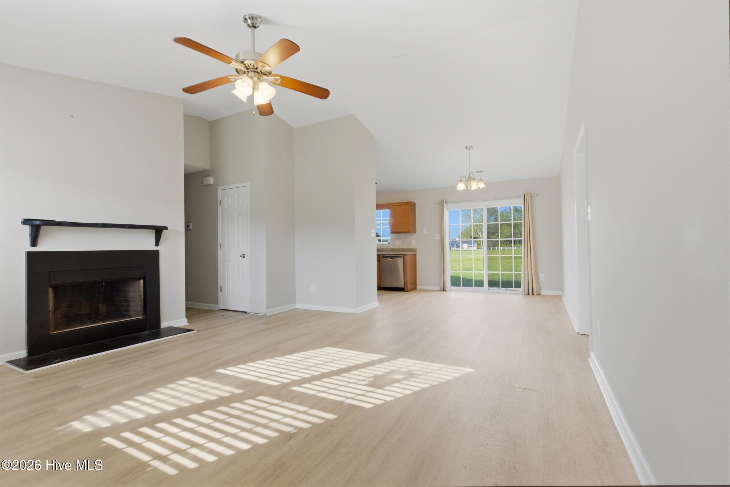 105 Starkys Creek Court,Maysville