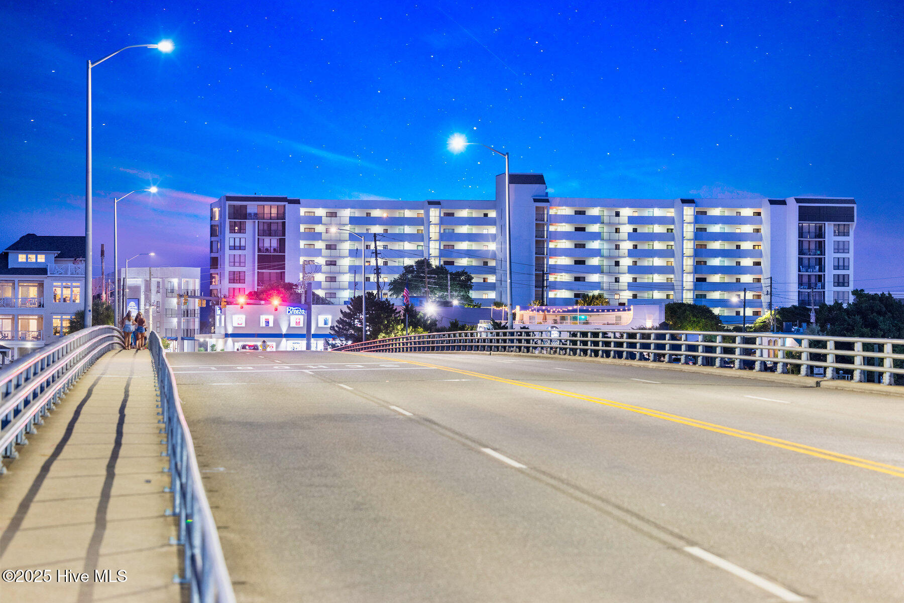 95 S Lumina Avenue 6-K, Wrightsville Beach, NC 28480 – photo 4: Station One - 6-K (4)
