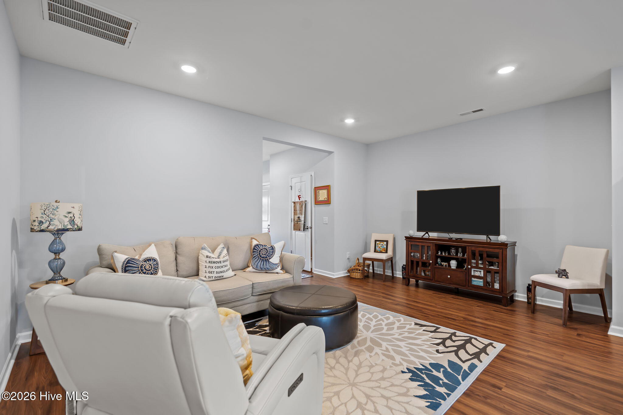 100562246 | Photo 10