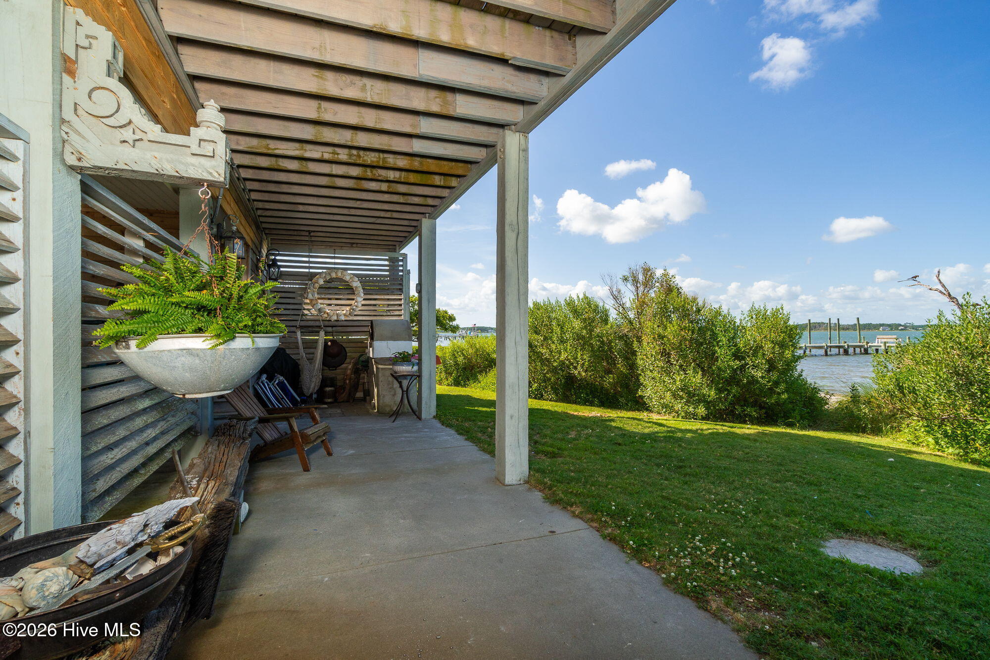 108 Swing Easy Lane, Harkers Island, NC, 28531