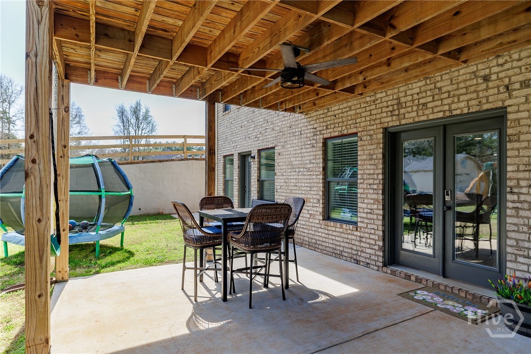 12 Blackthorn Road