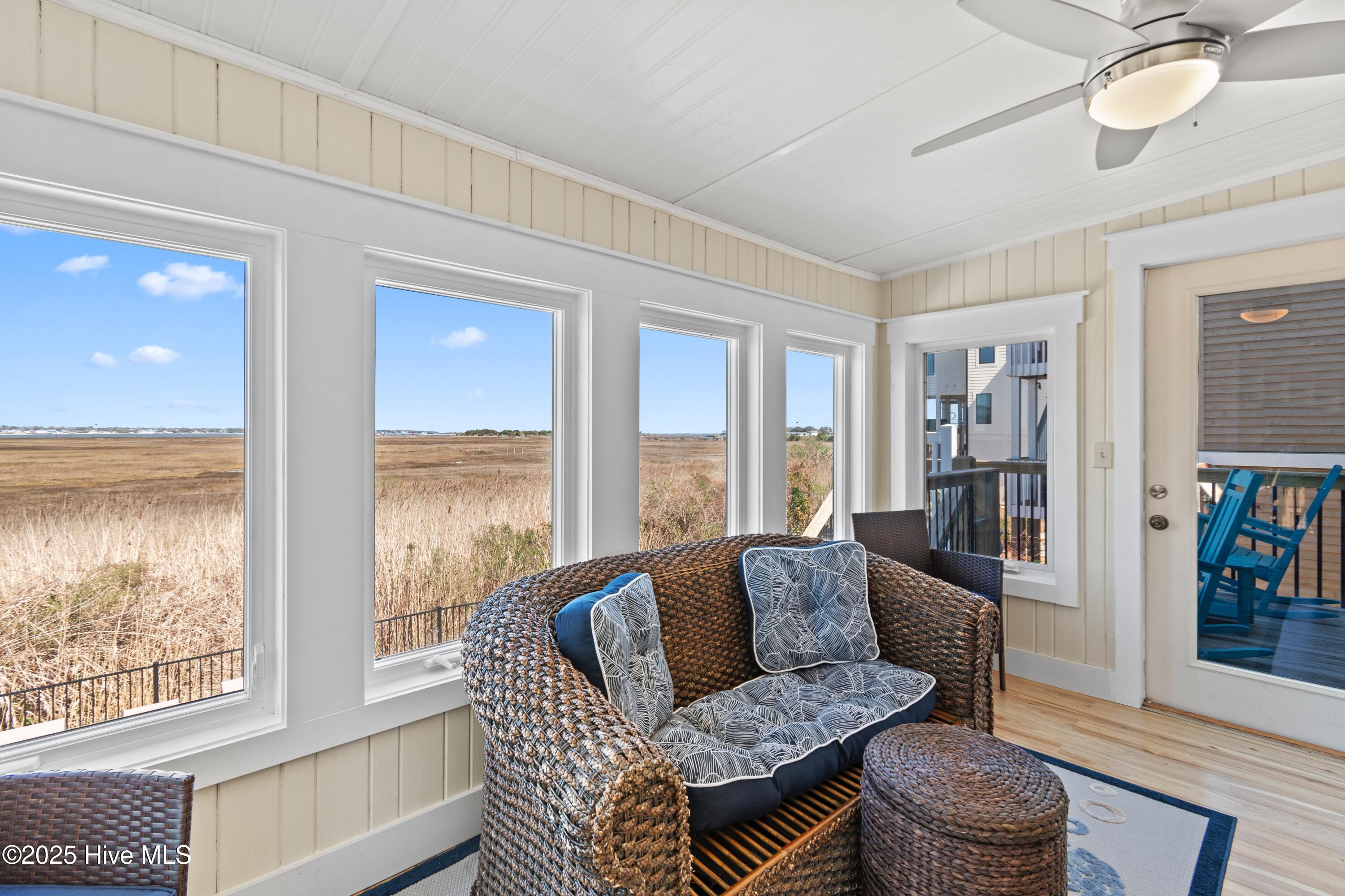 100494024 | Photo 26