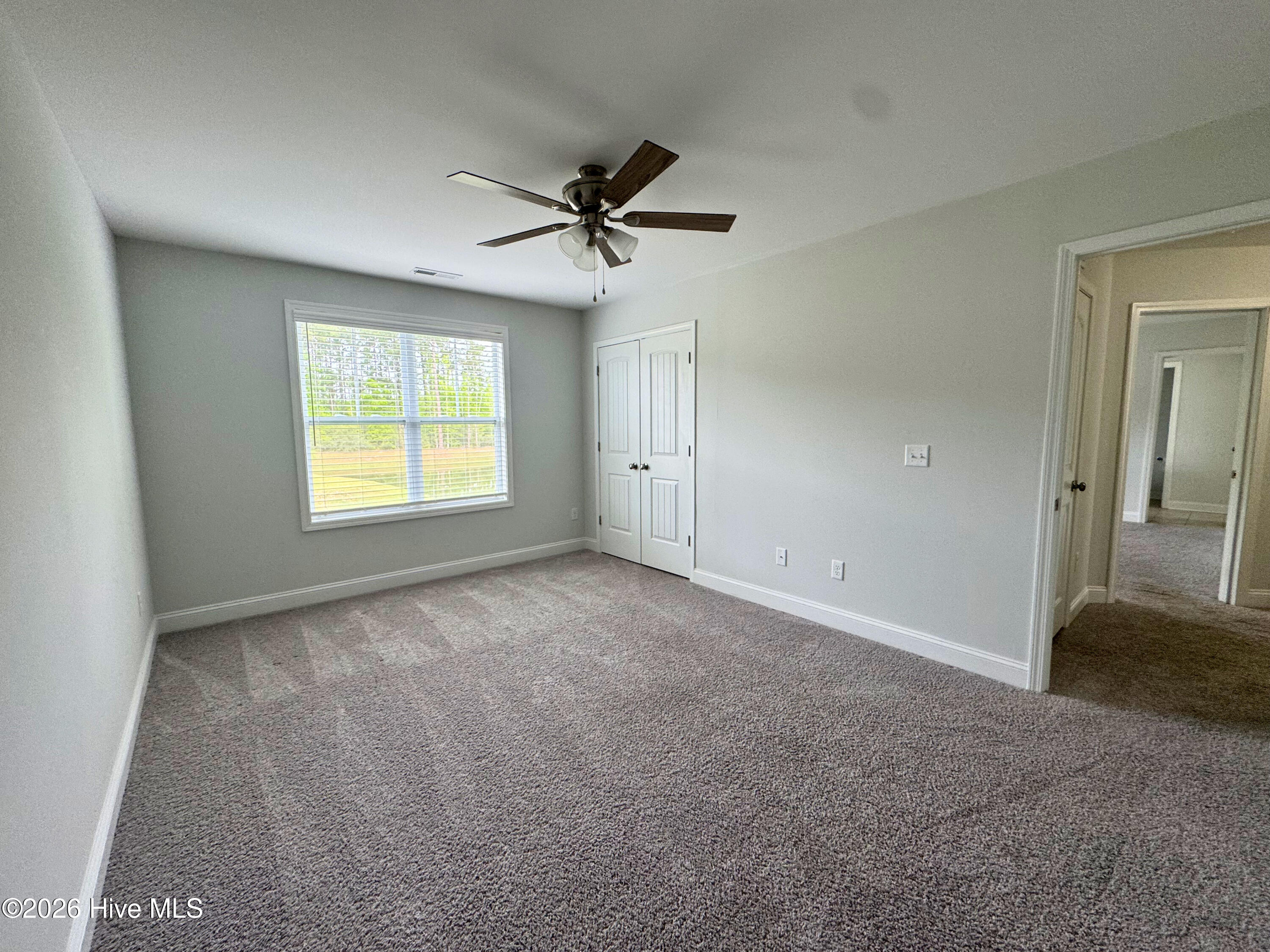 100566006 | Photo 18