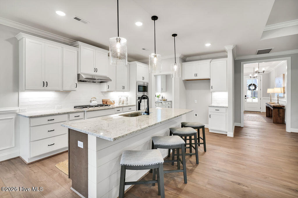 100517231 | Photo 19