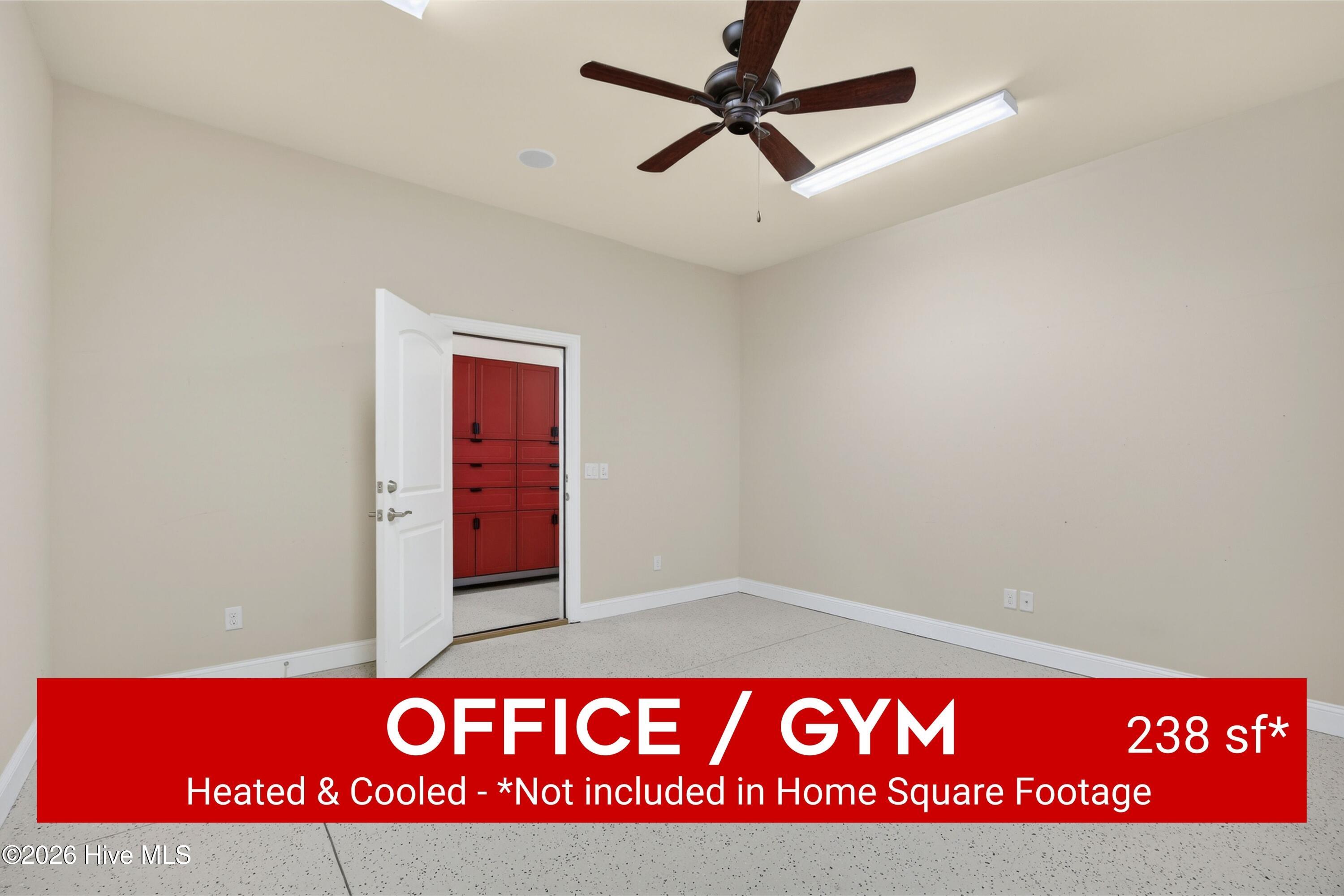 100550633 | Photo 36