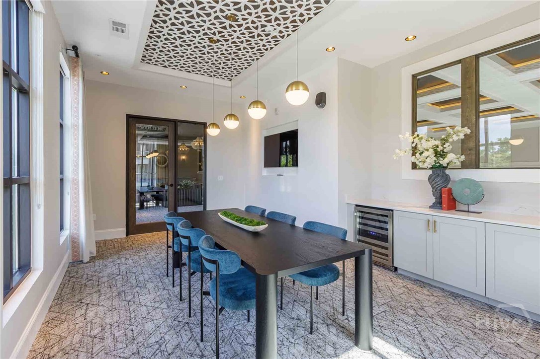 1150 E Perry Lane UNIT B4, Savannah, GA, 31404