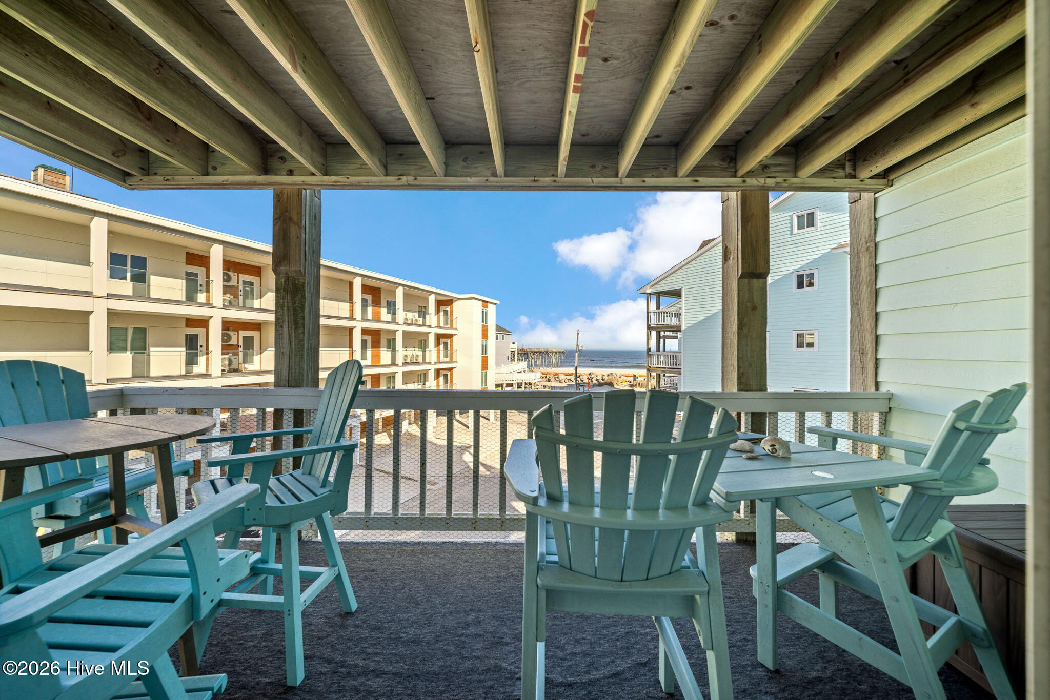 100558959 | Photo 28