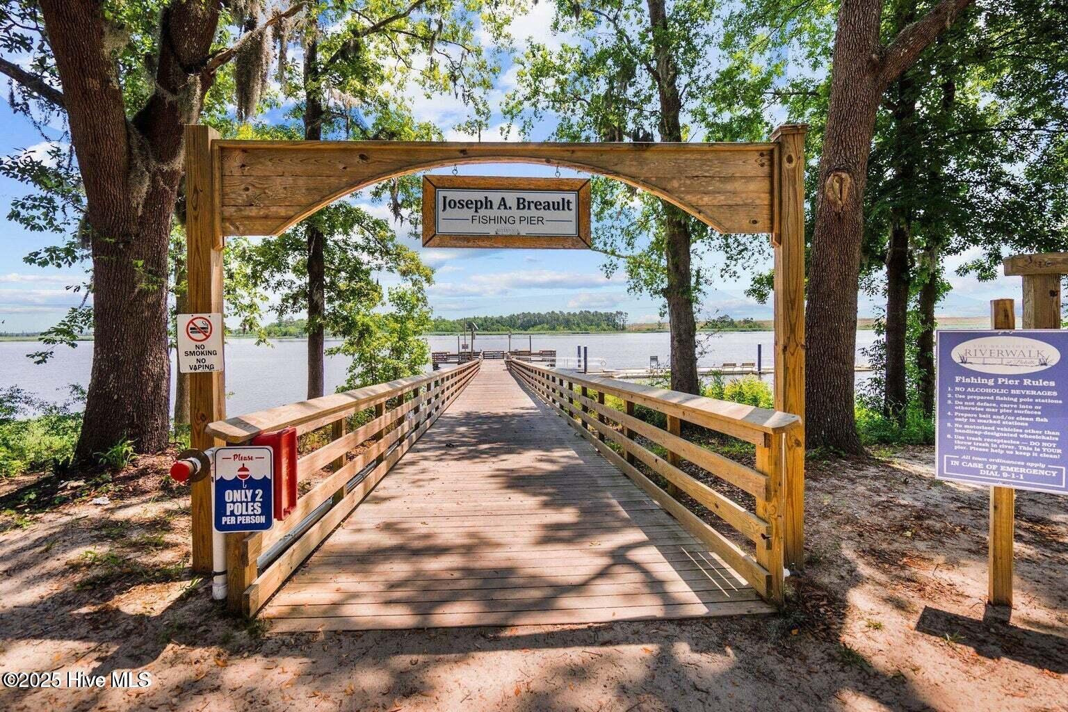 100543614 | Photo 46