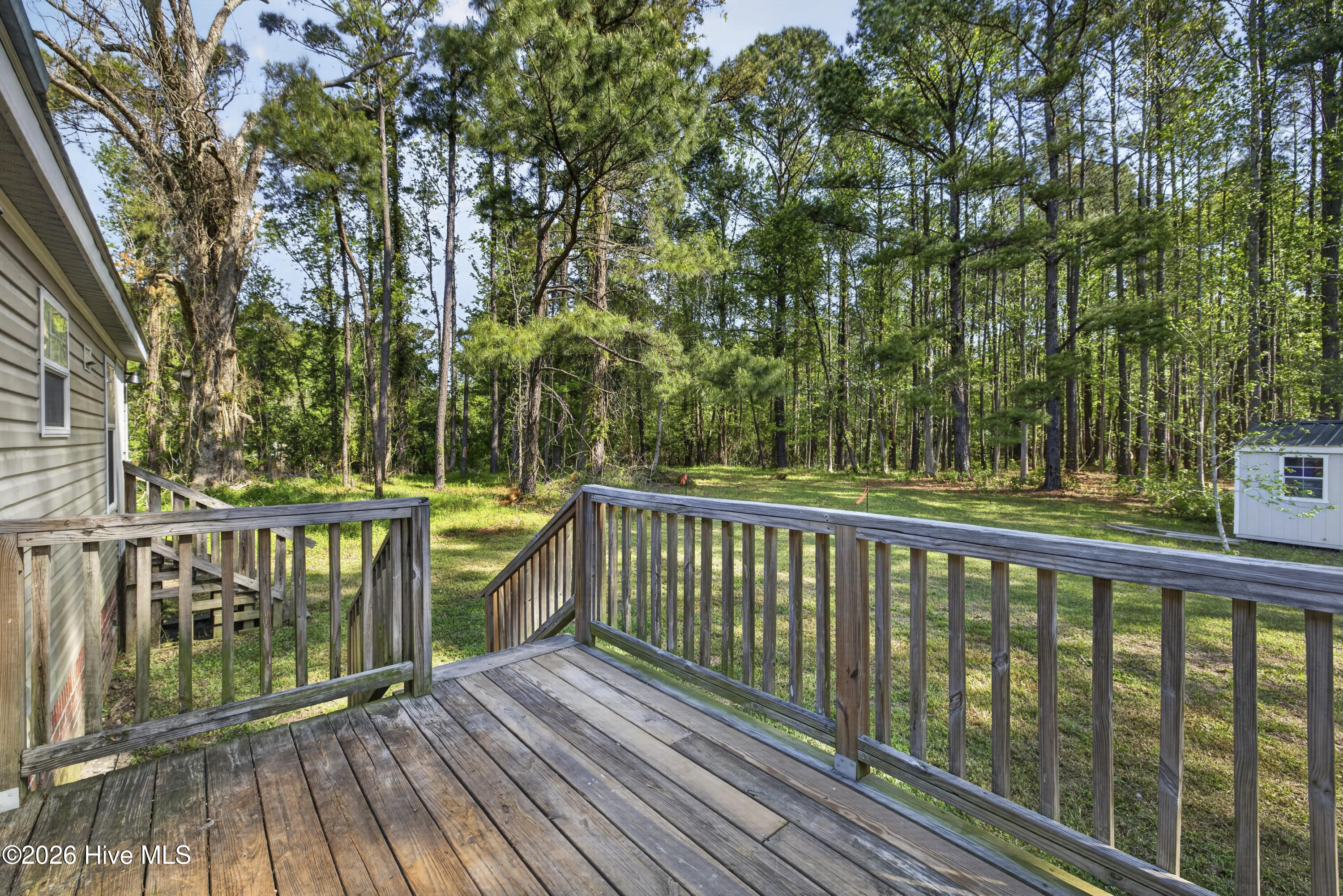 100566383 | Photo 26