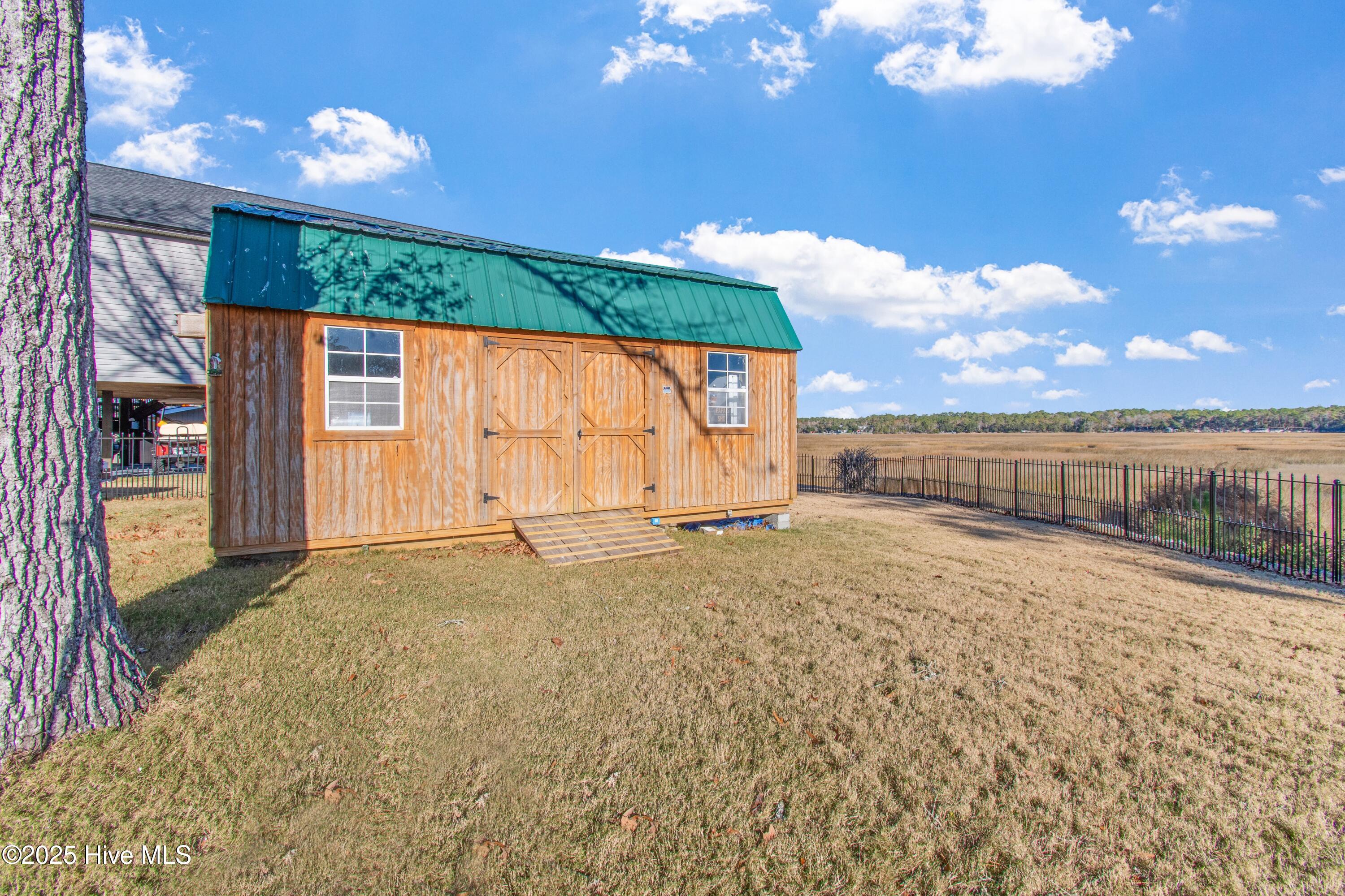 100545993 | Photo 25