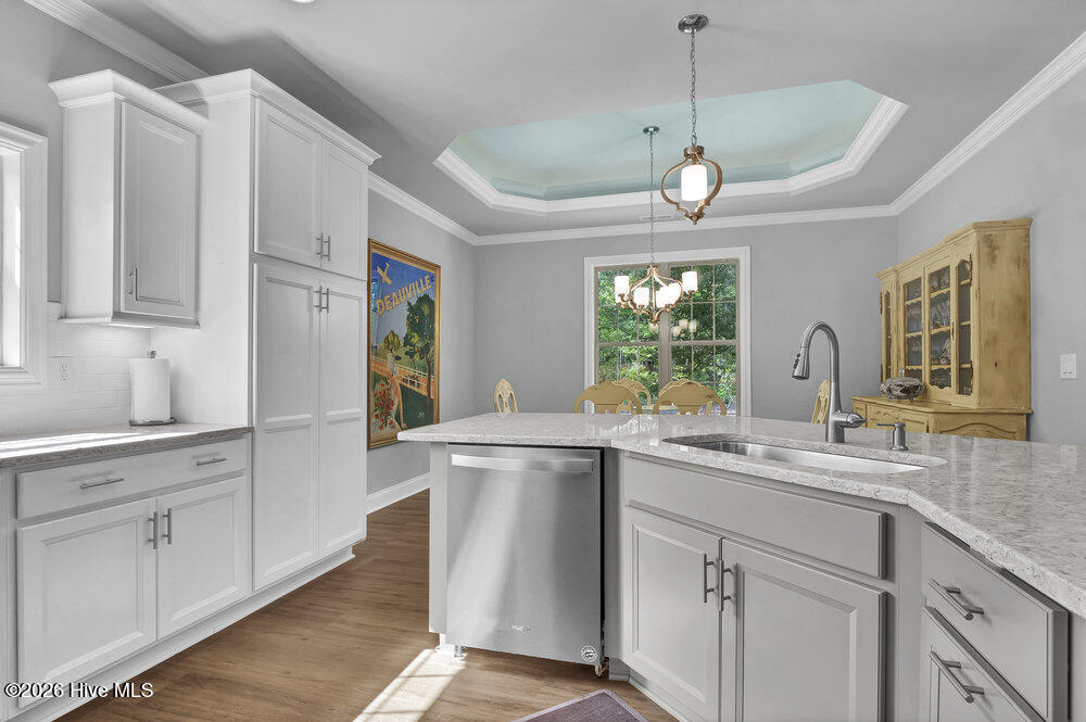 100547594 | Photo 10