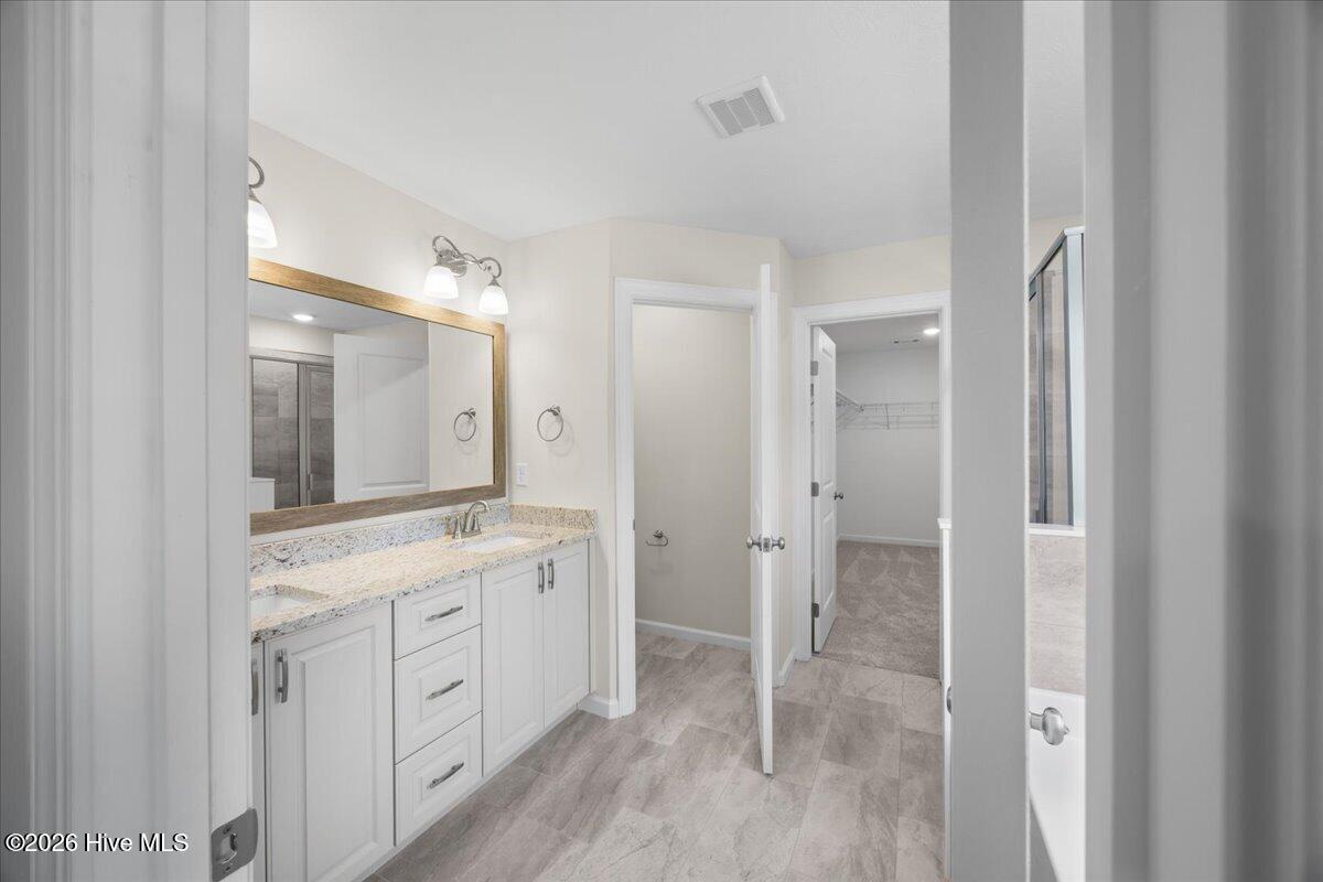 18-Primary Bathroom