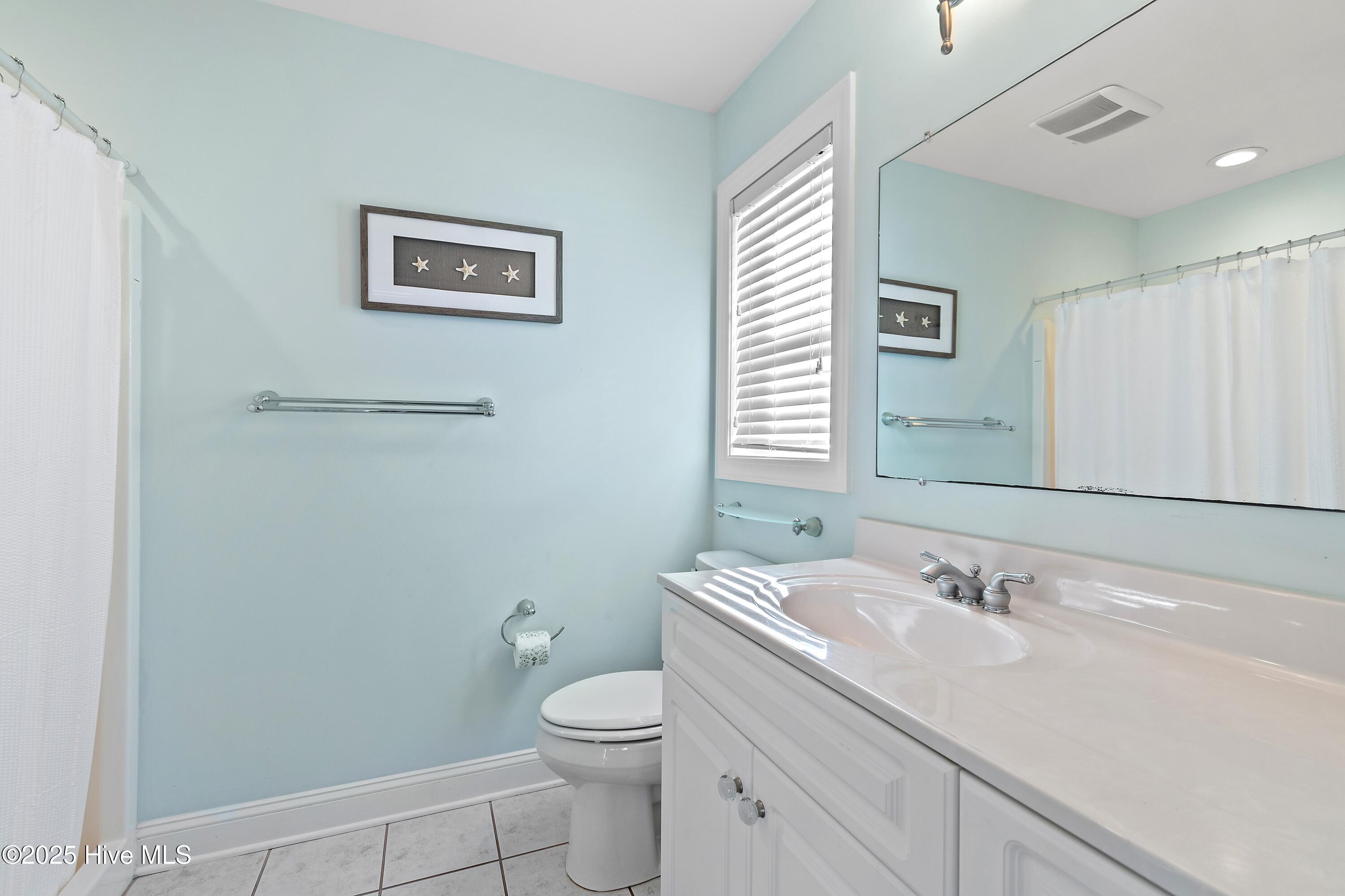 100541214 | Photo 38