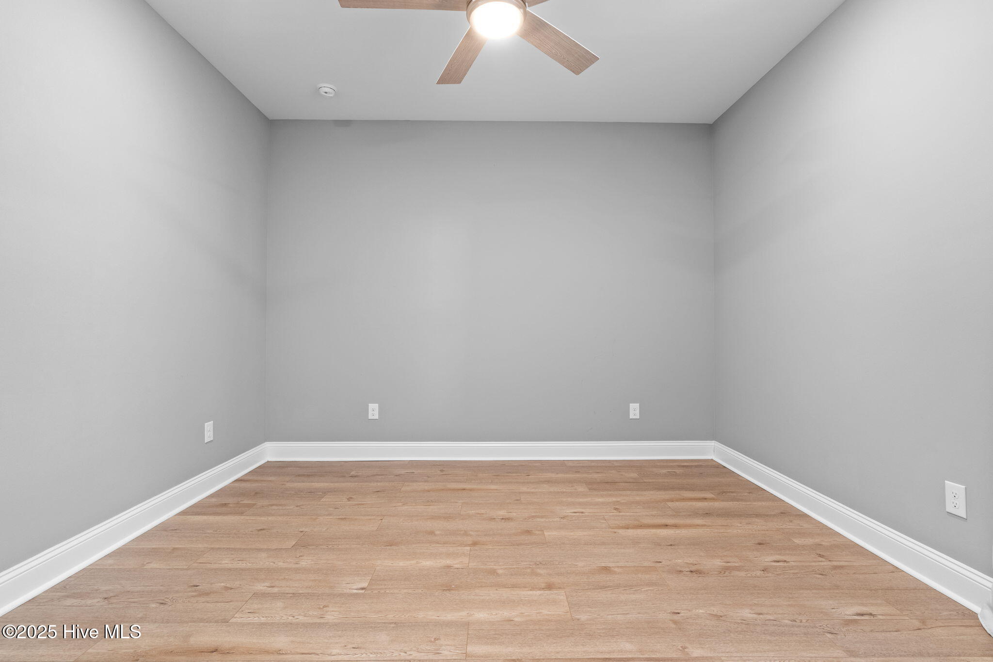 100544507 | Photo 27