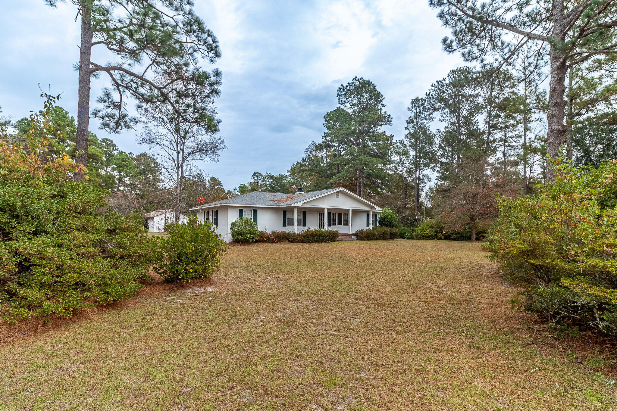 12-web-or-mls-915 BENNOCK MILL RD ©-1724