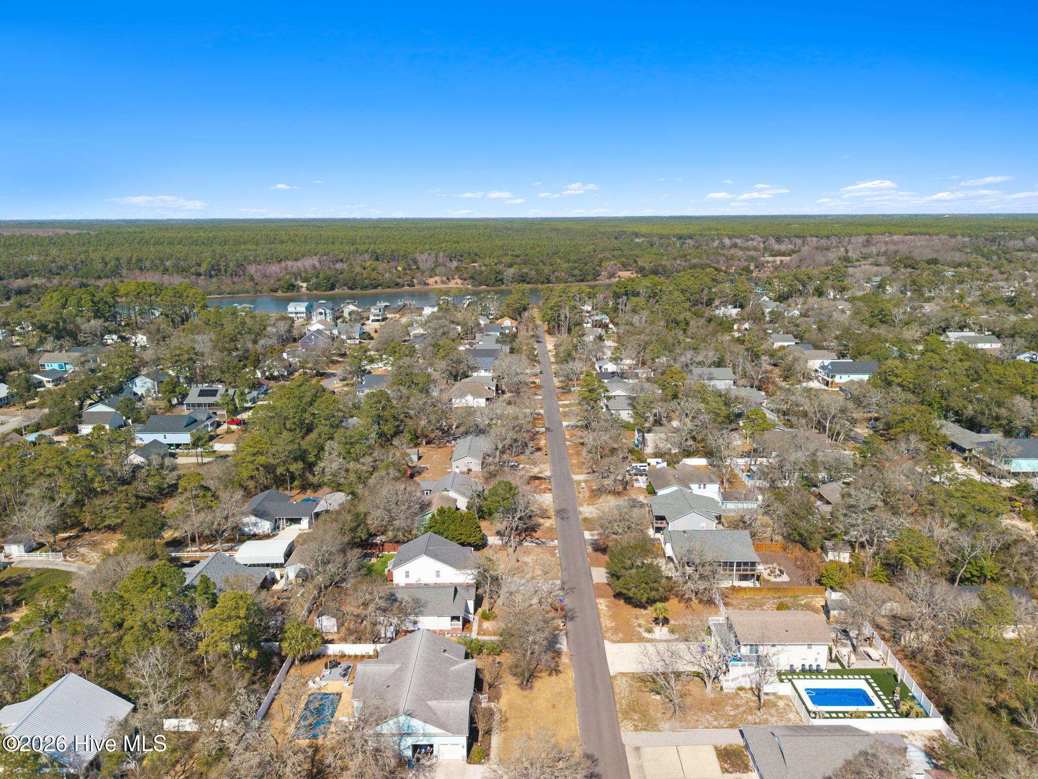 100559319 | Photo 40