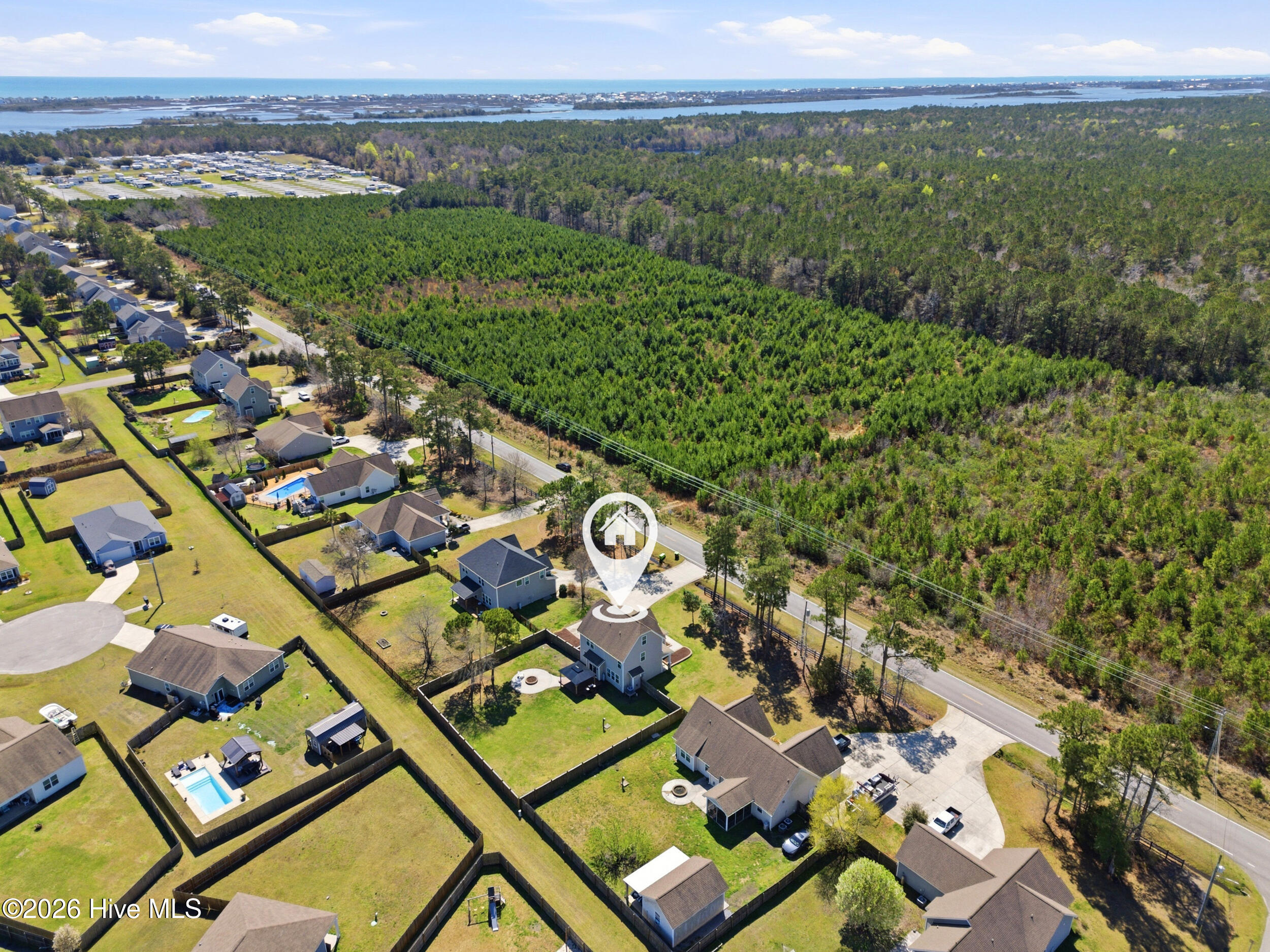 100561174 | Photo 65