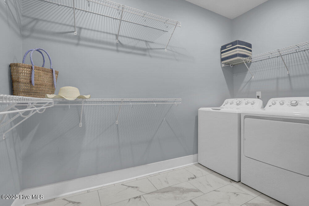 100539309 | Photo 19