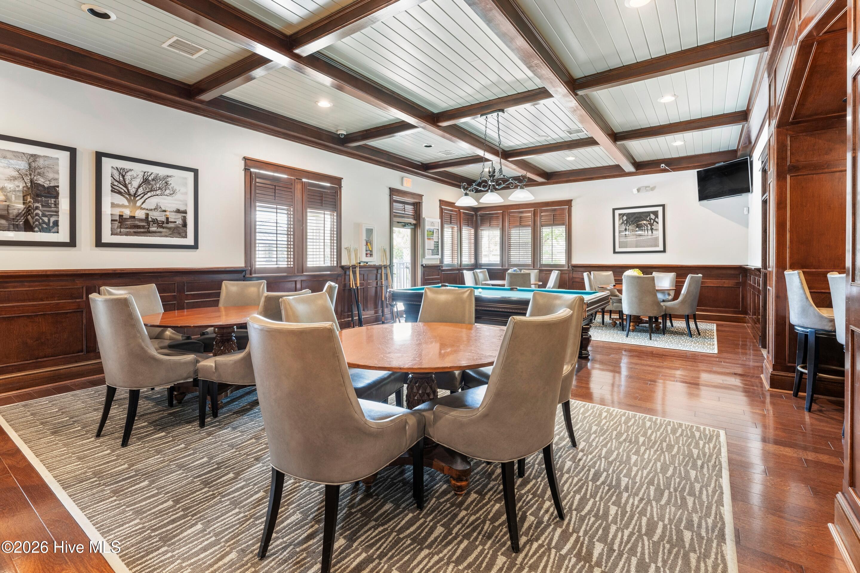 100550274 | Photo 57