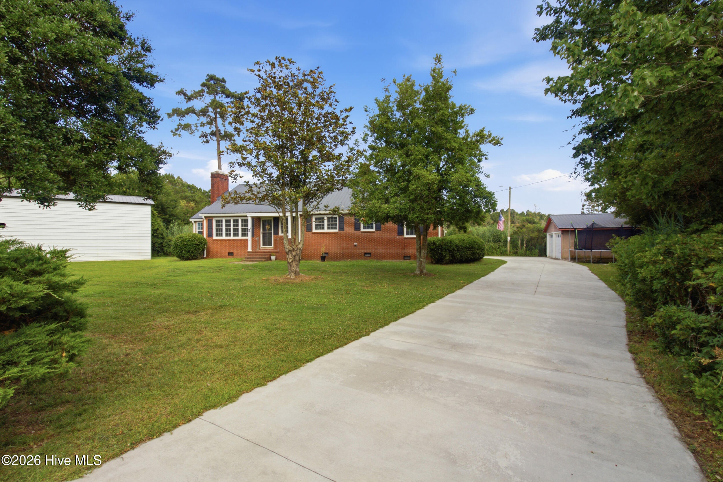 13968 N C 304,Hobucken