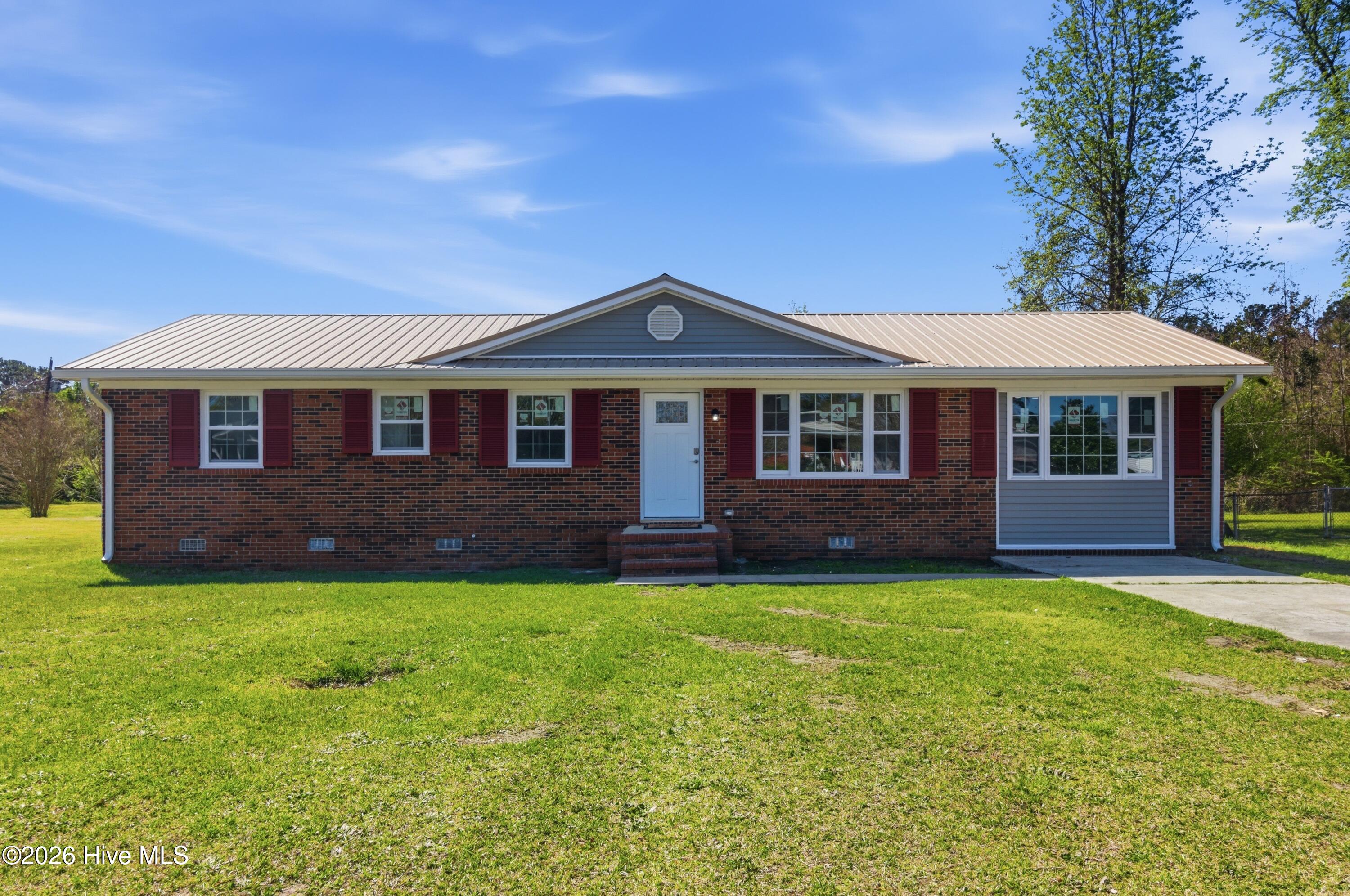 307 Tall Pine Road,Havelock