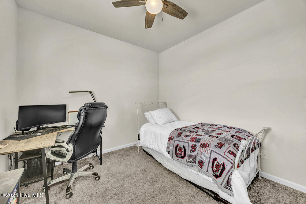 100541621 | Photo 20