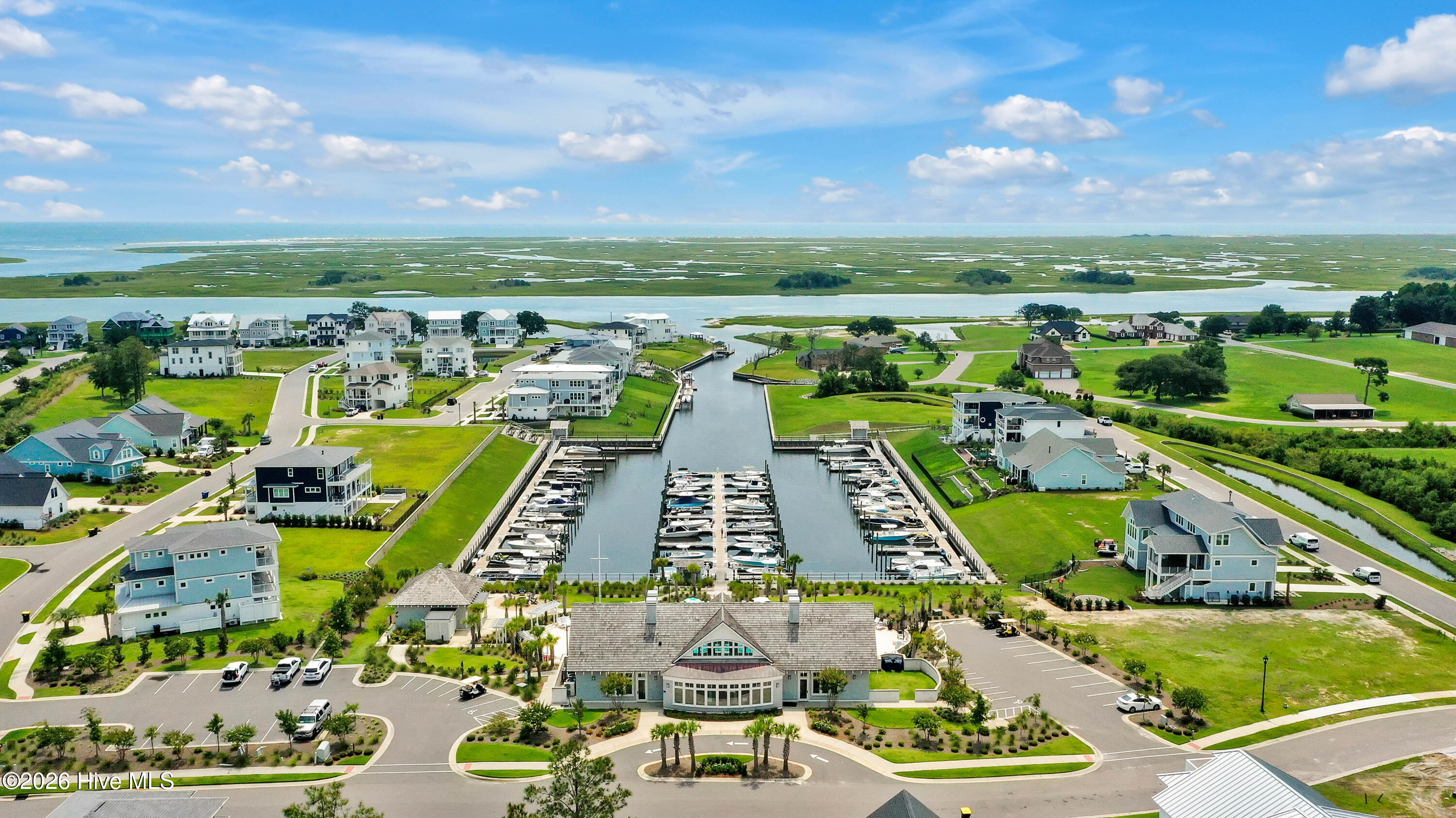 100560278 | Photo 44