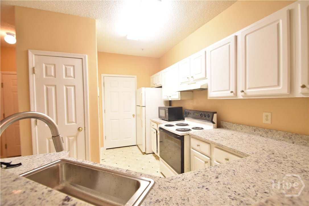 1202 Walden Park Drive, Savannah, GA 31410 Listing Photo  7