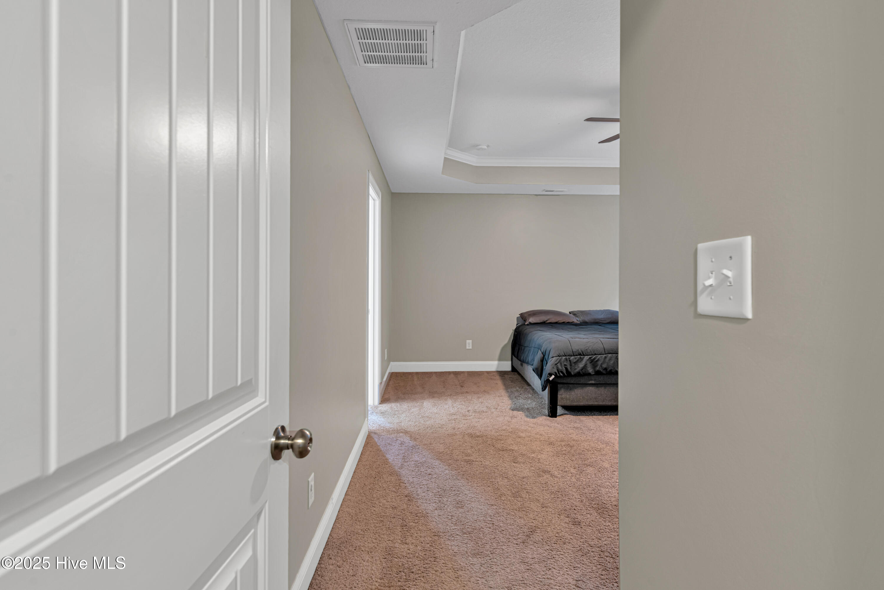 100545254 | Photo 25