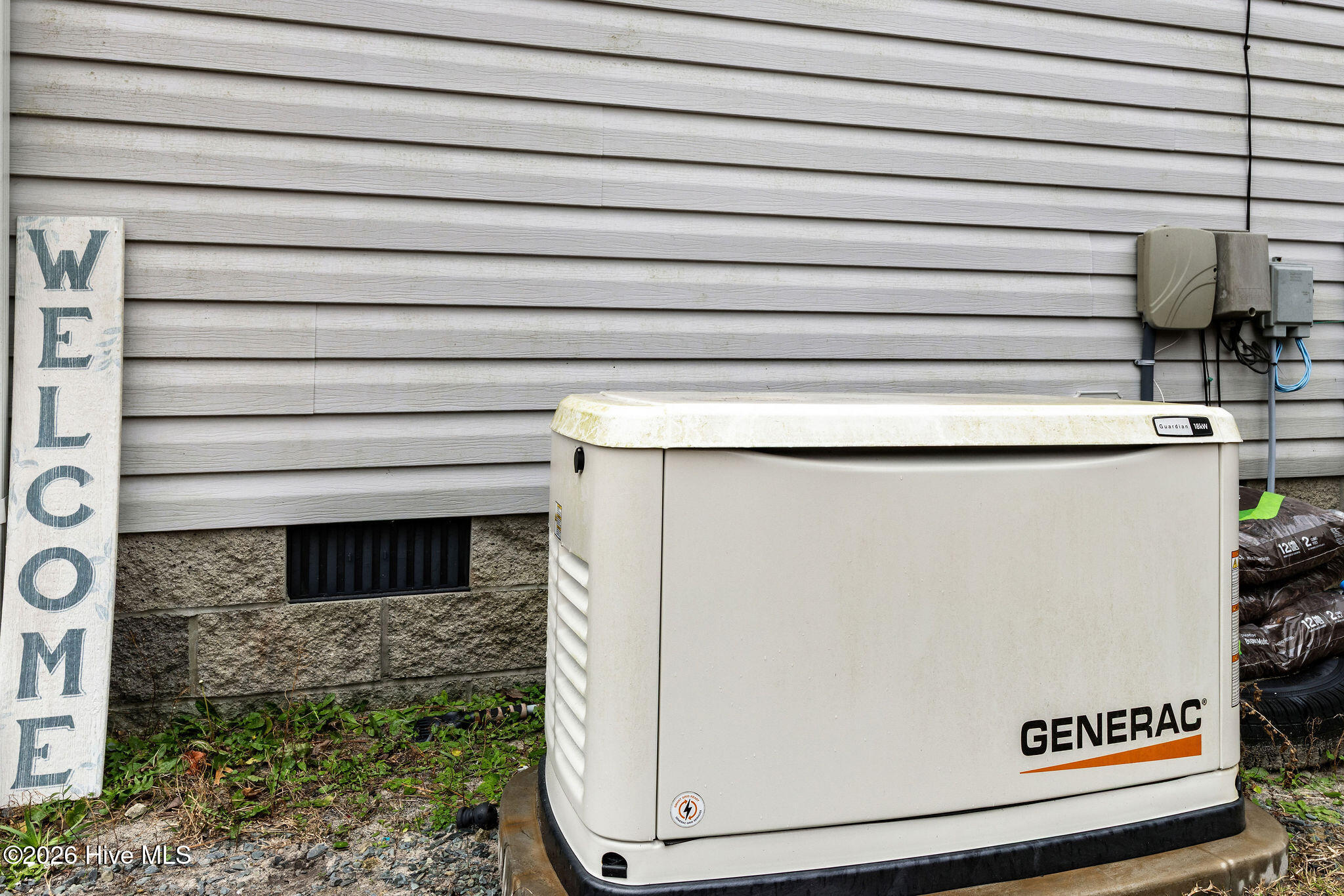 100551097 | Photo 27