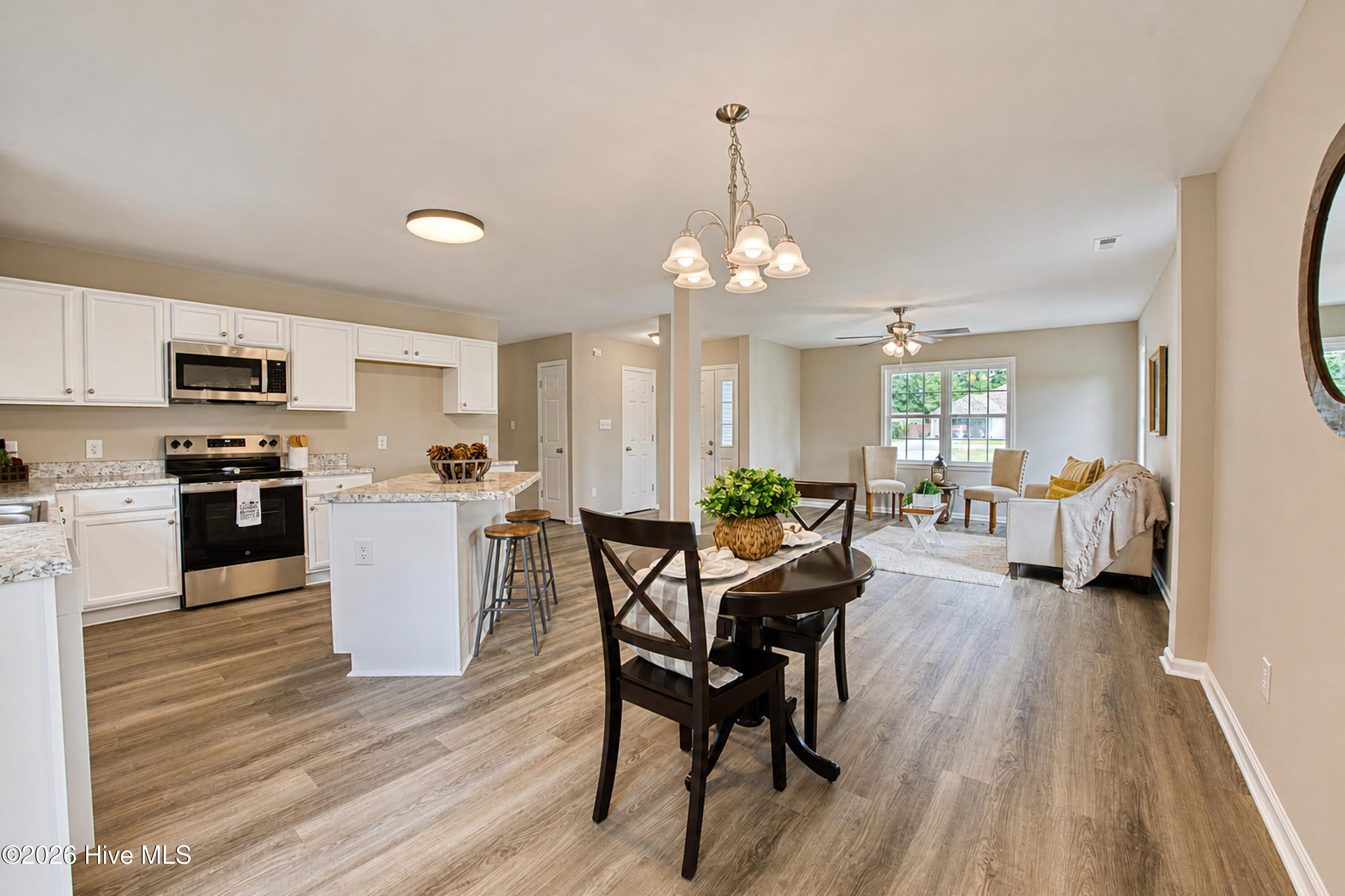 303 Big Tree Lane,Chinquapin