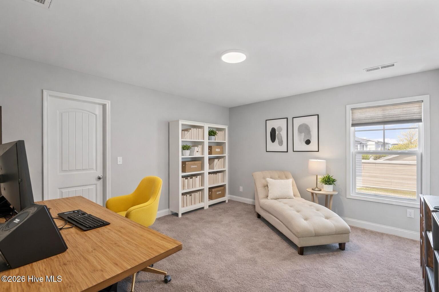 100554111 | Photo 29