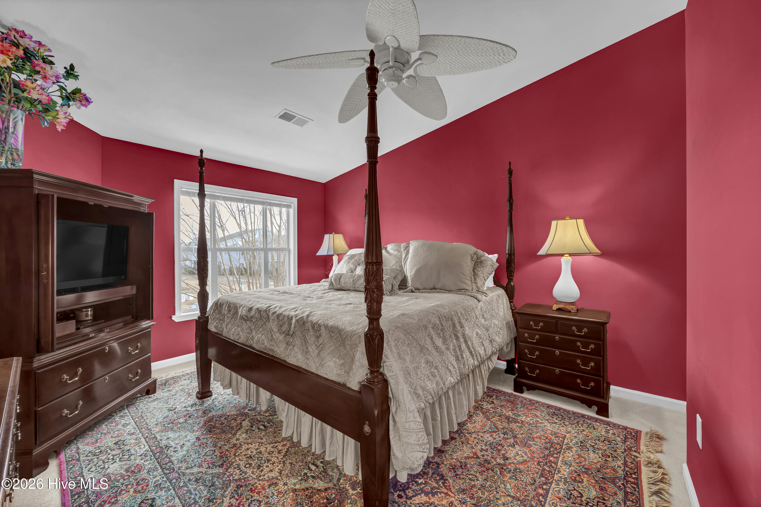 100550758 | Photo 11