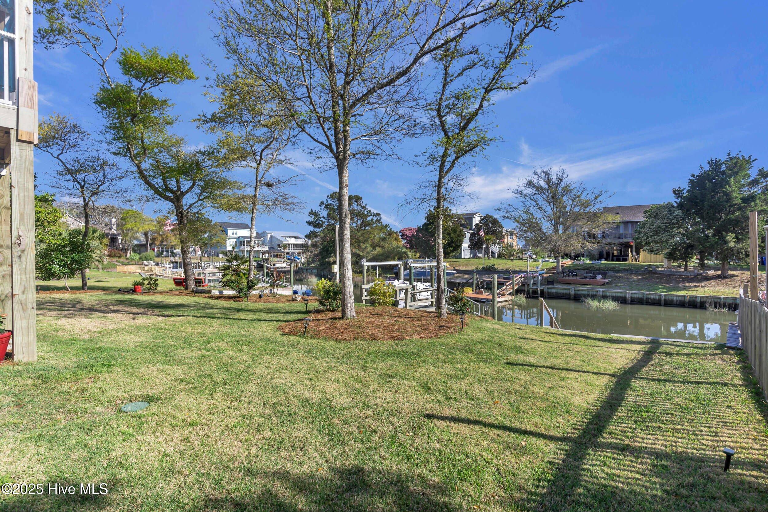 107 SW 25th Street, Oak Island, NC, 28465