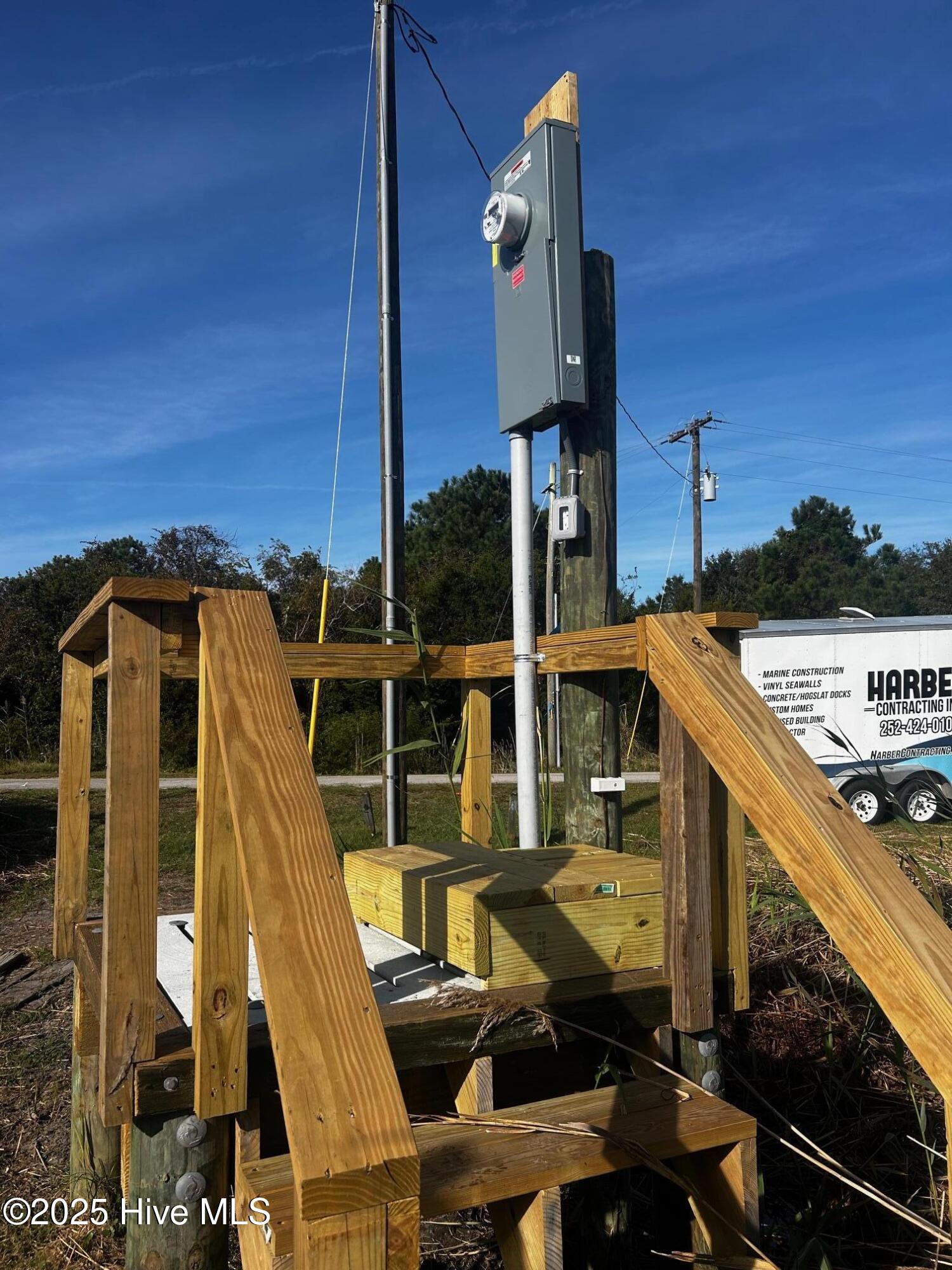 100490059 | Photo 12