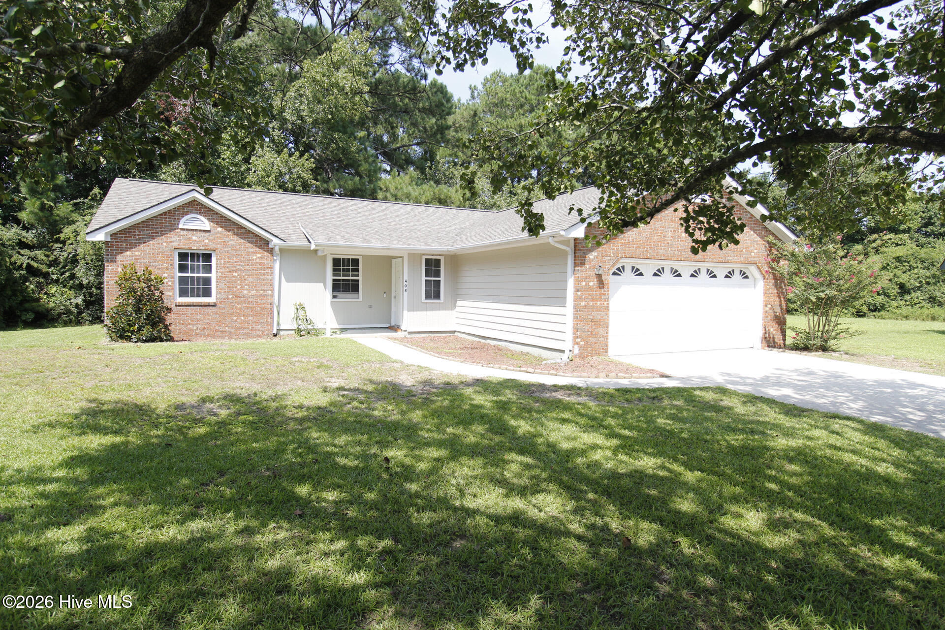 2nd image of 408 Singletree Ct, Jacksonville, NC 28540 | MLS# 100598713