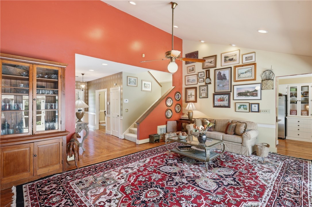 402 E 44th Street, Savannah, GA, 31405