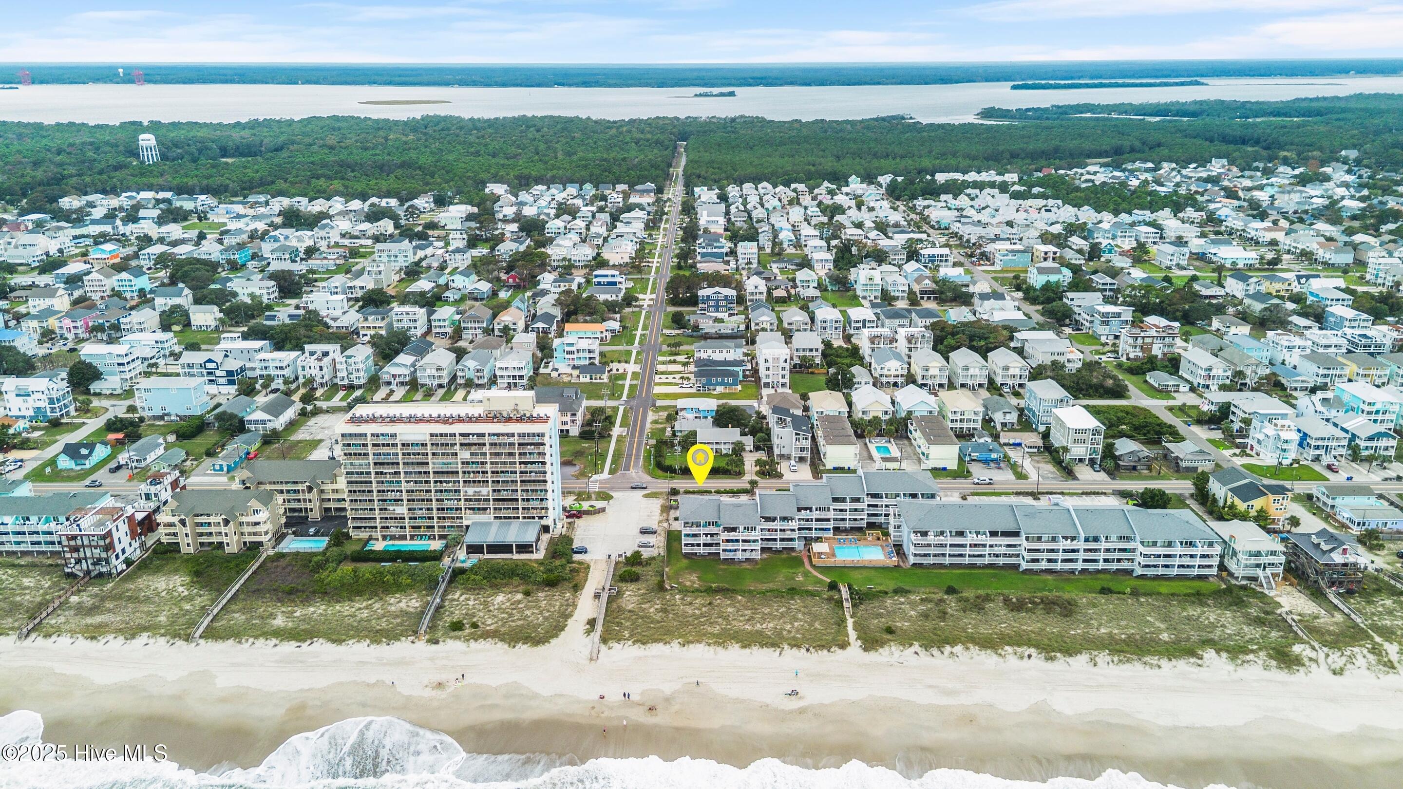 100536281 | Photo 36