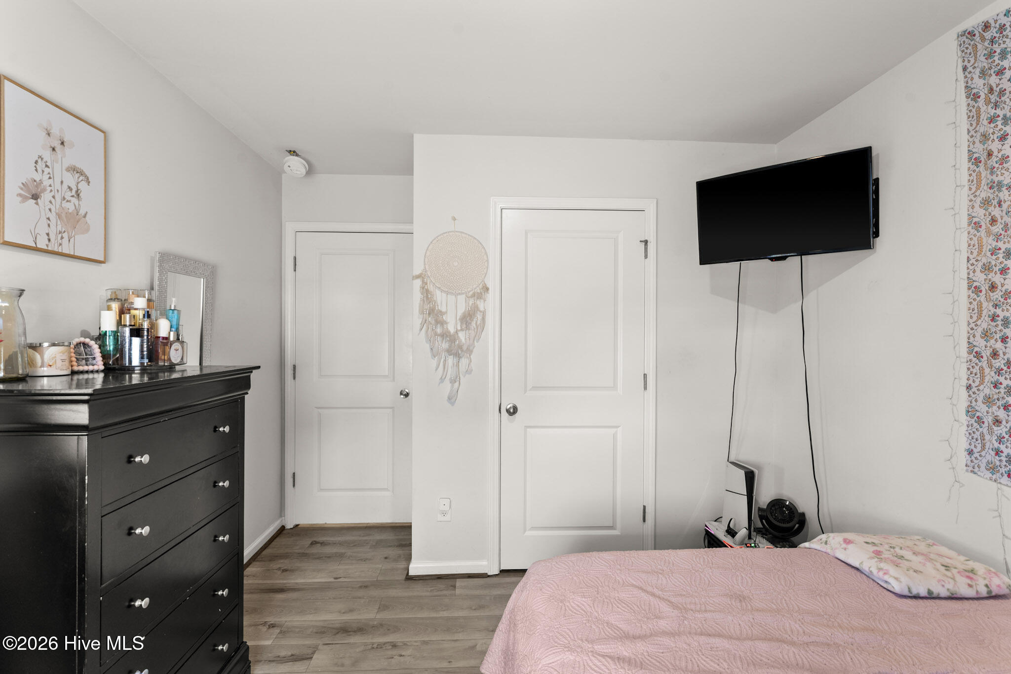 100566662 | Photo 36