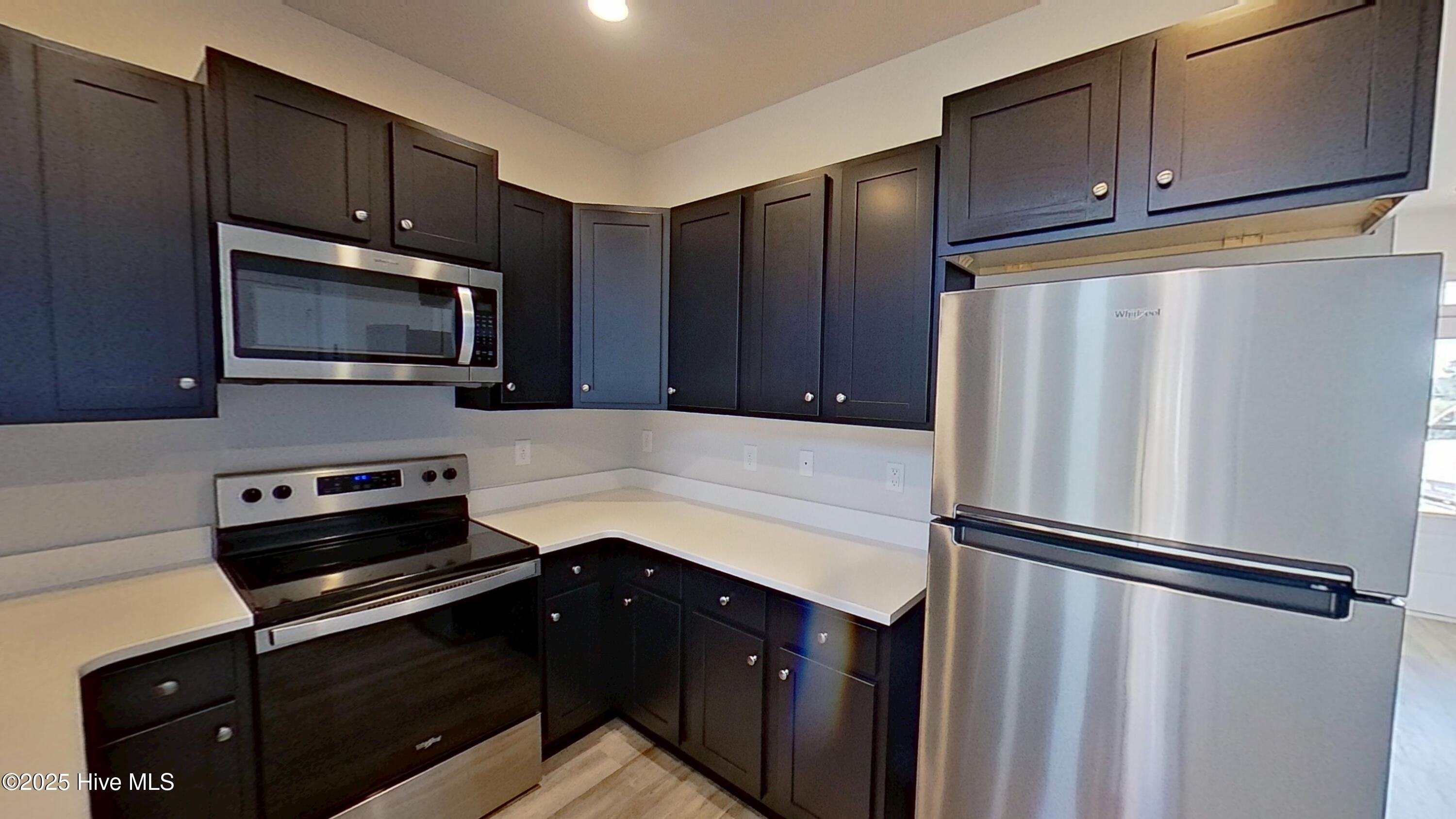 100509218 | Photo 10