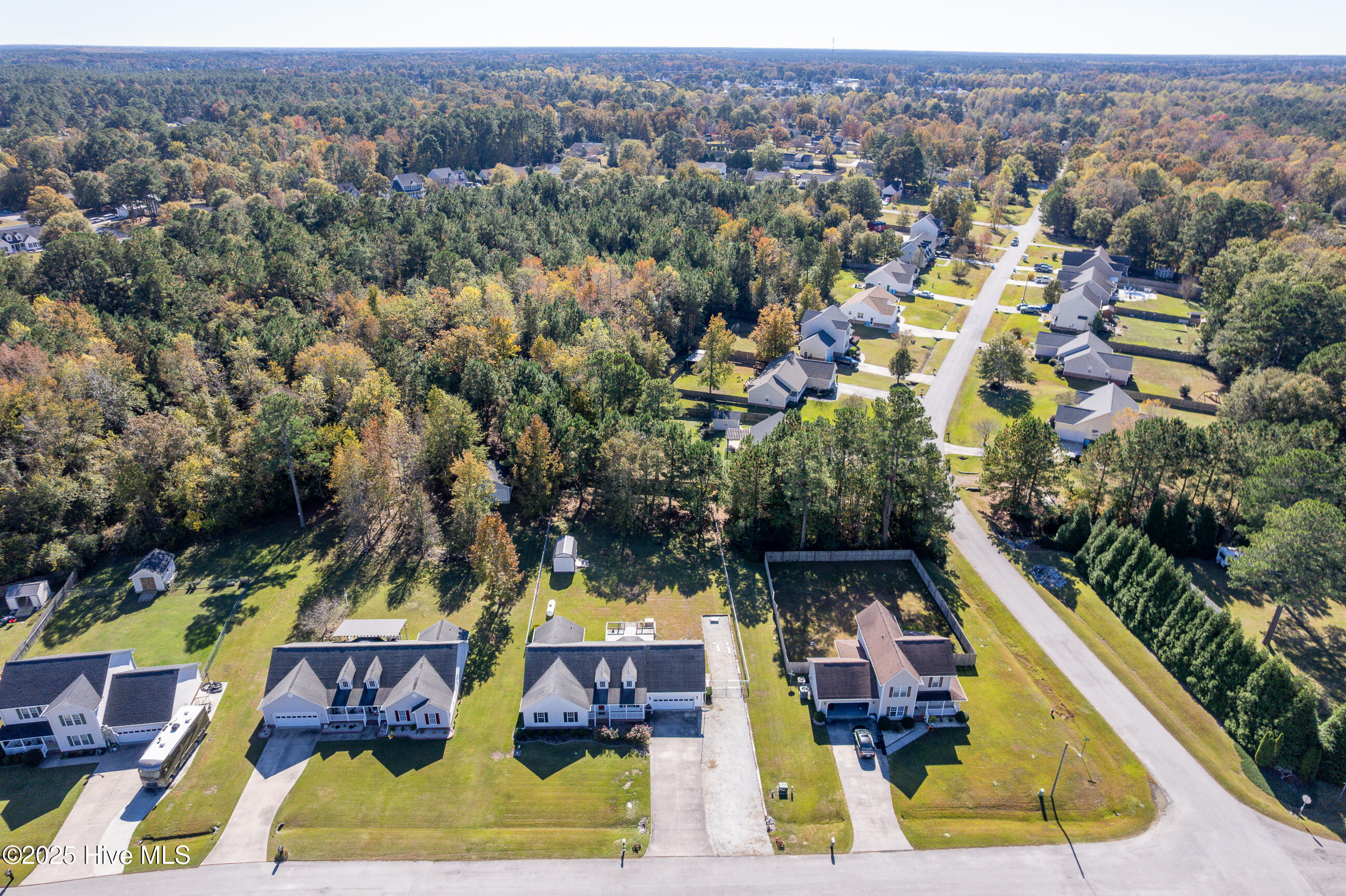 100540052 | Photo 34