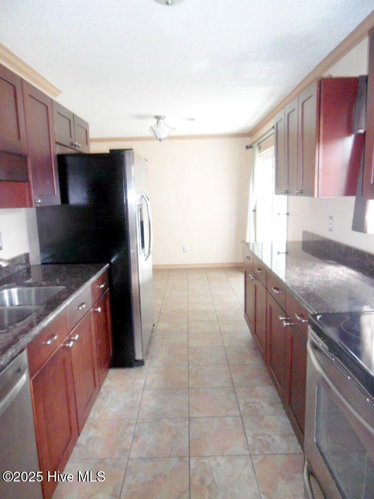 100545900 | Photo 15