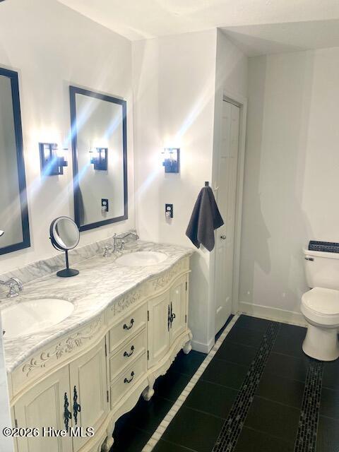 100566156 | Photo 19