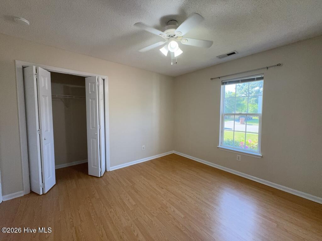 100567334 | Photo 13