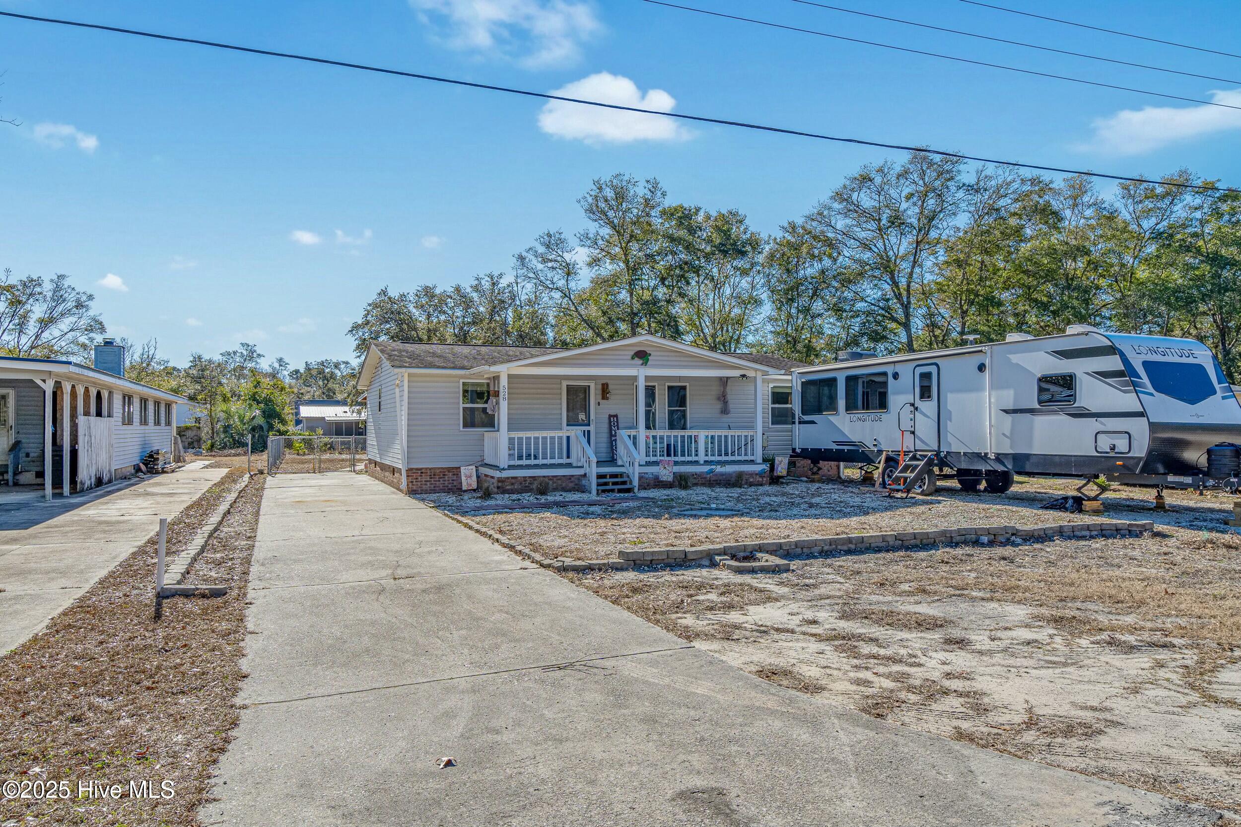 100482748 | Photo 29