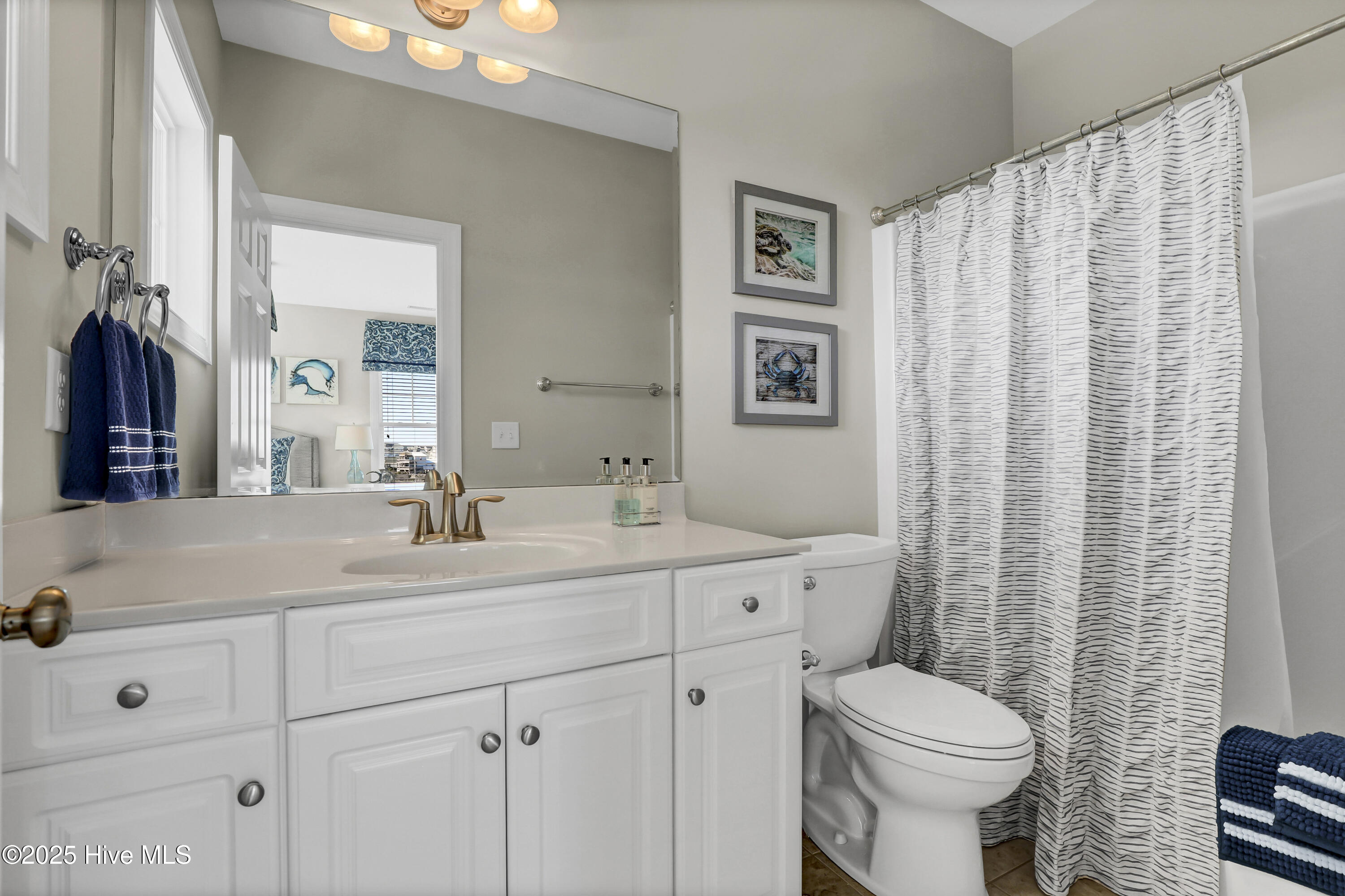 100529954 | Photo 35