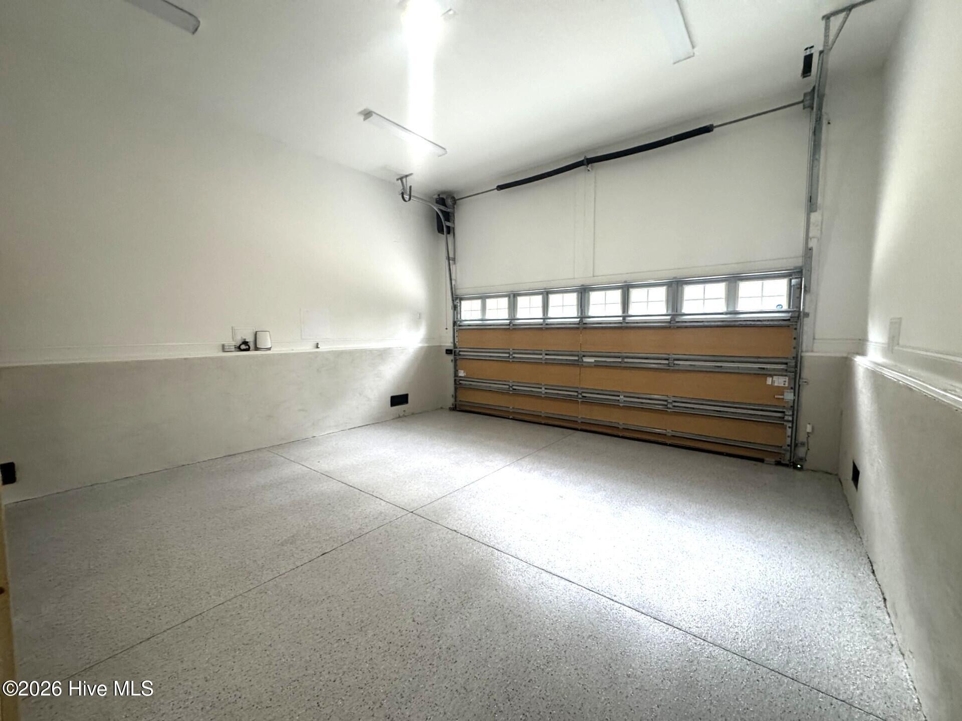 100551438 | Photo 49