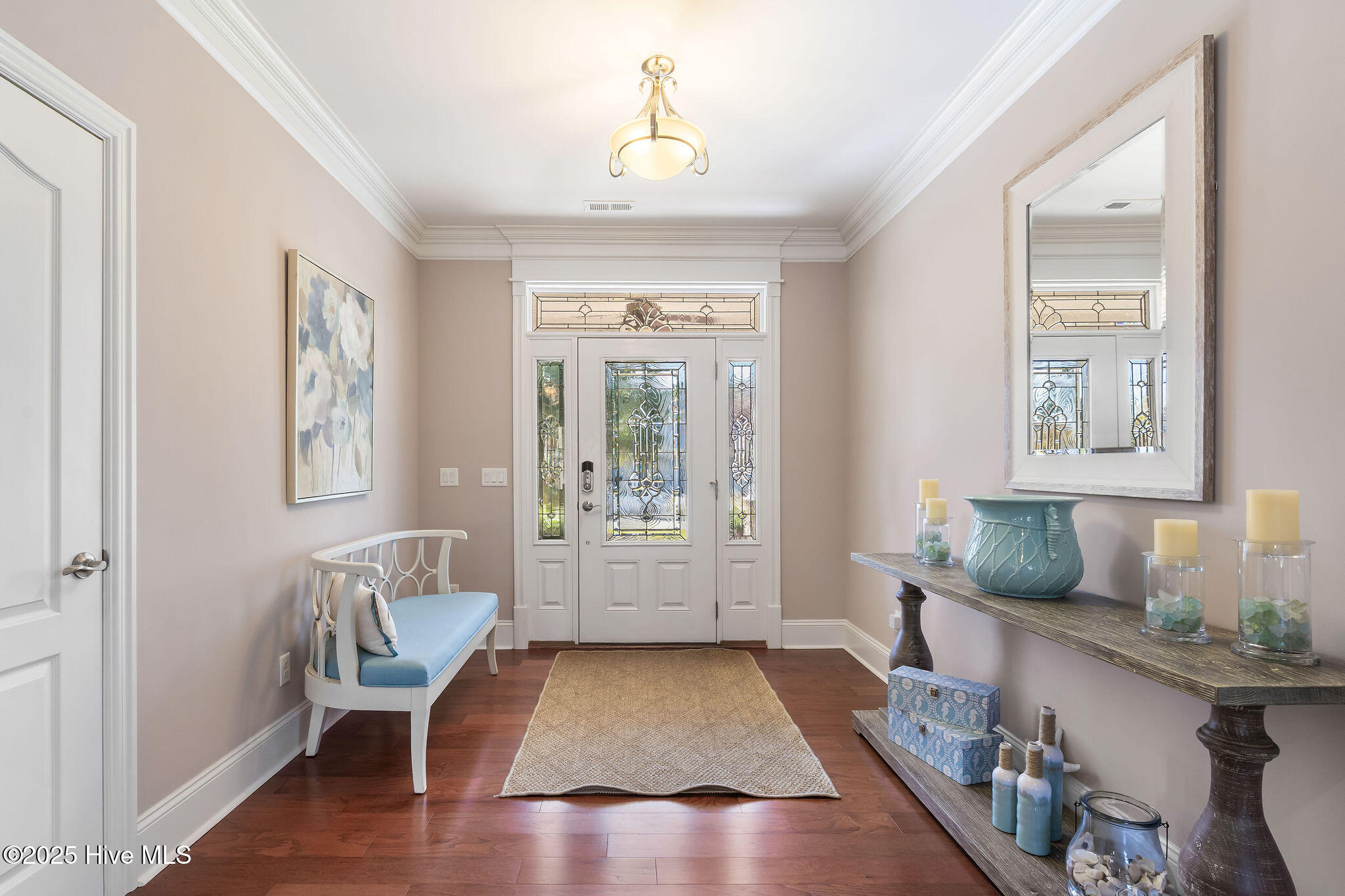 100541913 | Photo 34